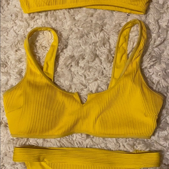 Three Piece Bikini Set - Picture 3 of 4